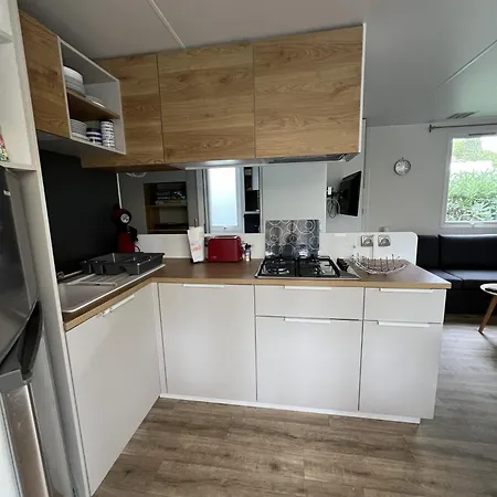 Campsite Del Mar 265, Mobile Excellence, 3 Chambres, 6 Personnes, 2 Salles De Bain, Bord De Argeles-sur-Mer